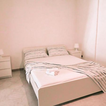 Perla Marina Room Полиньяно-а-Маре Экстерьер фото