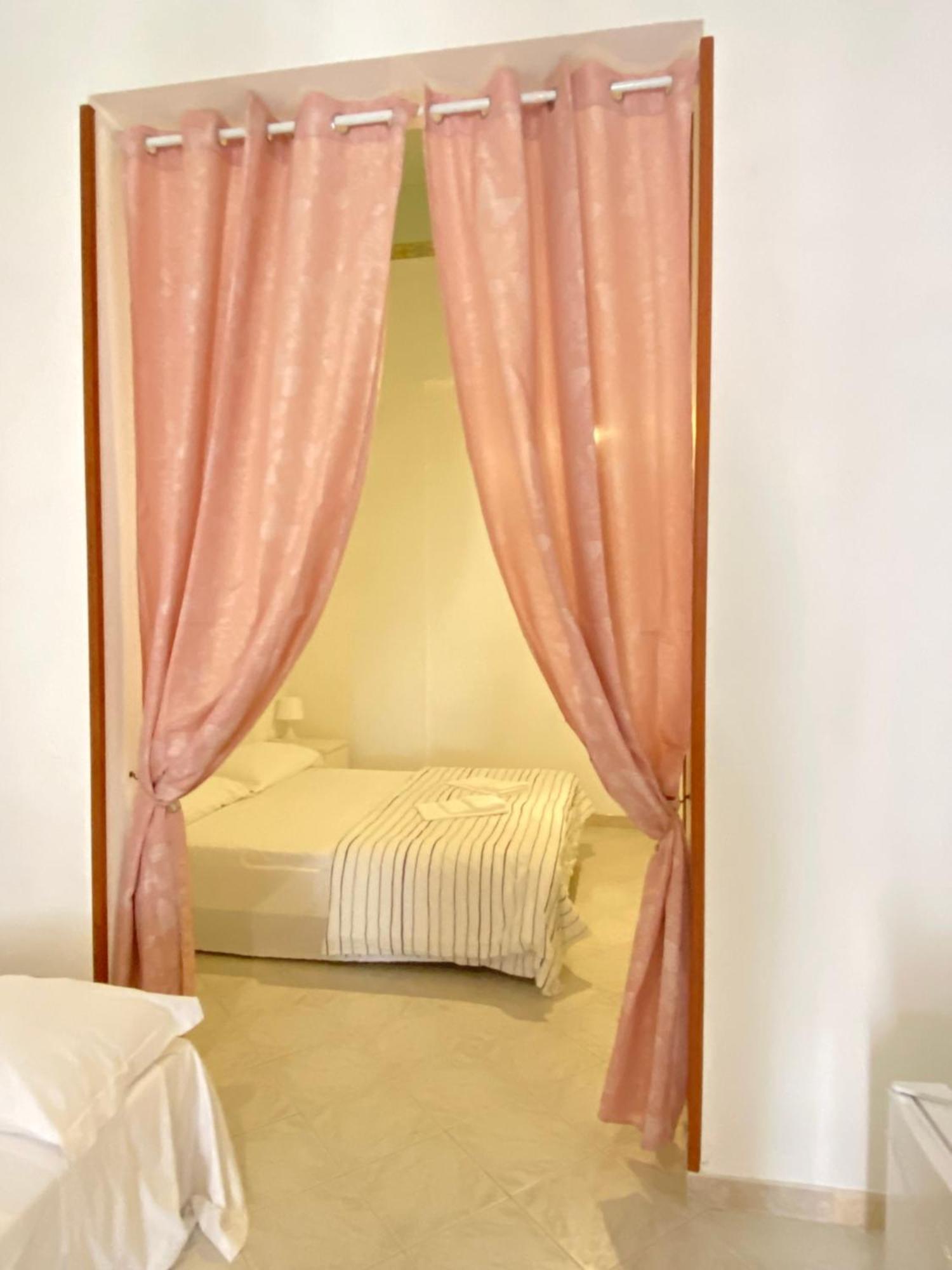 Perla Marina Room Полиньяно-а-Маре Экстерьер фото